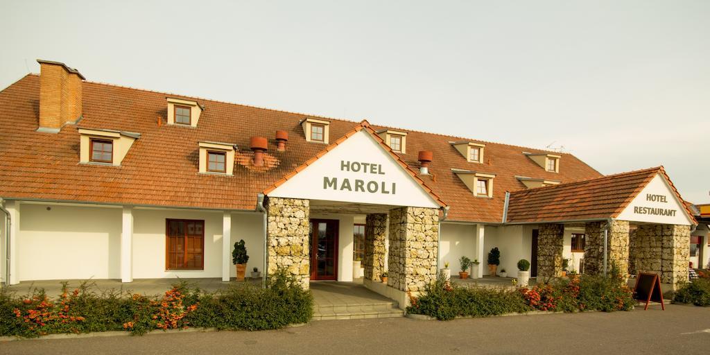 Hotel Maroli Mikulov Exterior photo